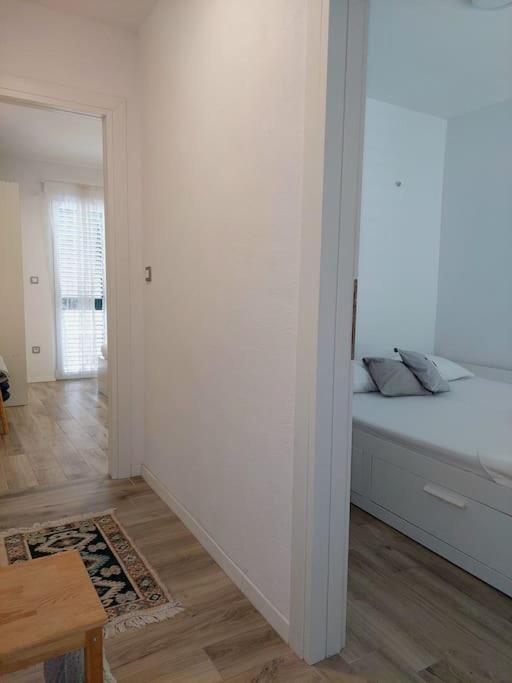 Holiday Home Babi Baska Voda Luaran gambar